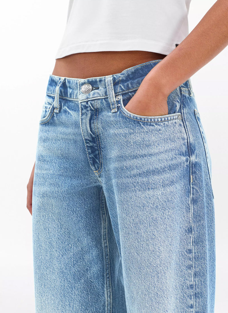 The Saige Ankle Relaxed Straight Jeans by rag & bone