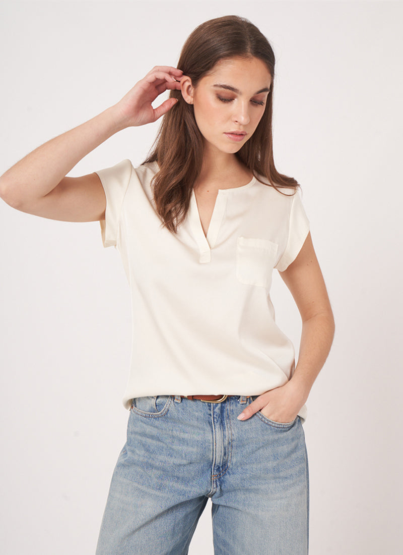 REPEAT Cashmere Silk Short Sleeve Blouse