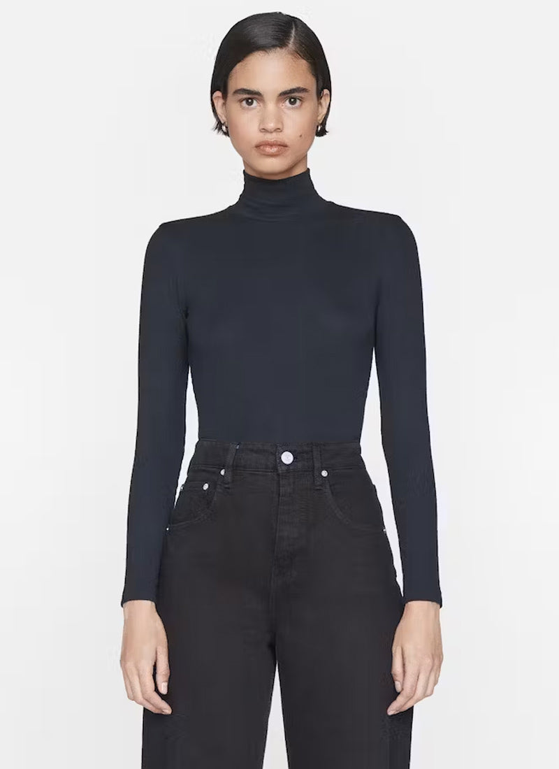 Frame Rib Turtleneck