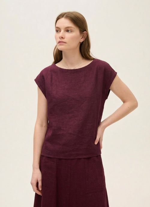 Cap Sleeve Linen Top Plum by Rosso35