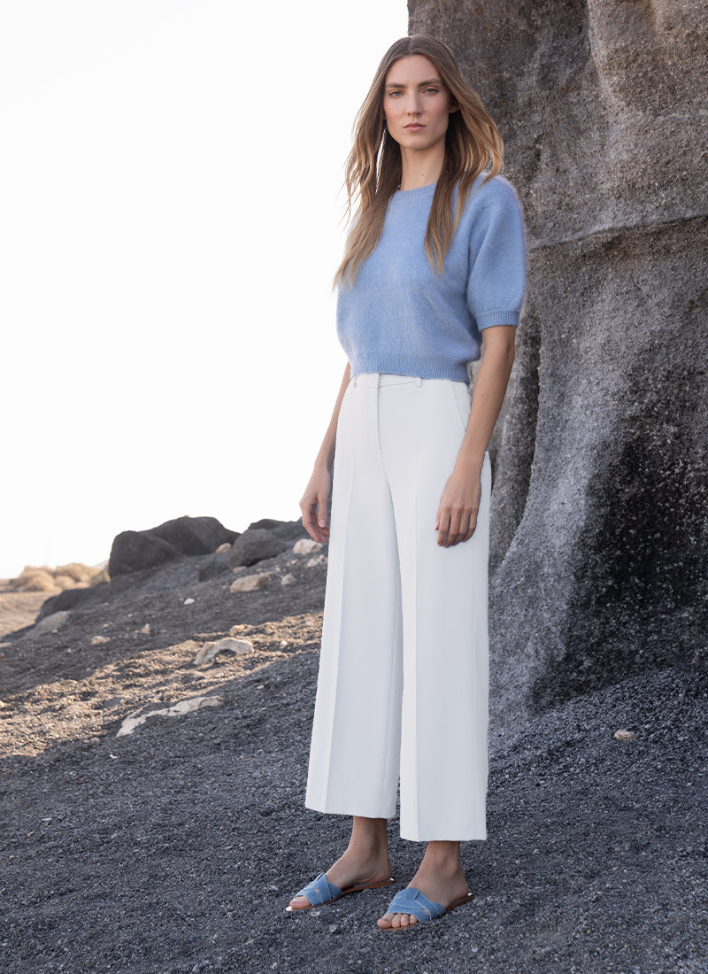 Seductive Domenica Linen Cropped Pant