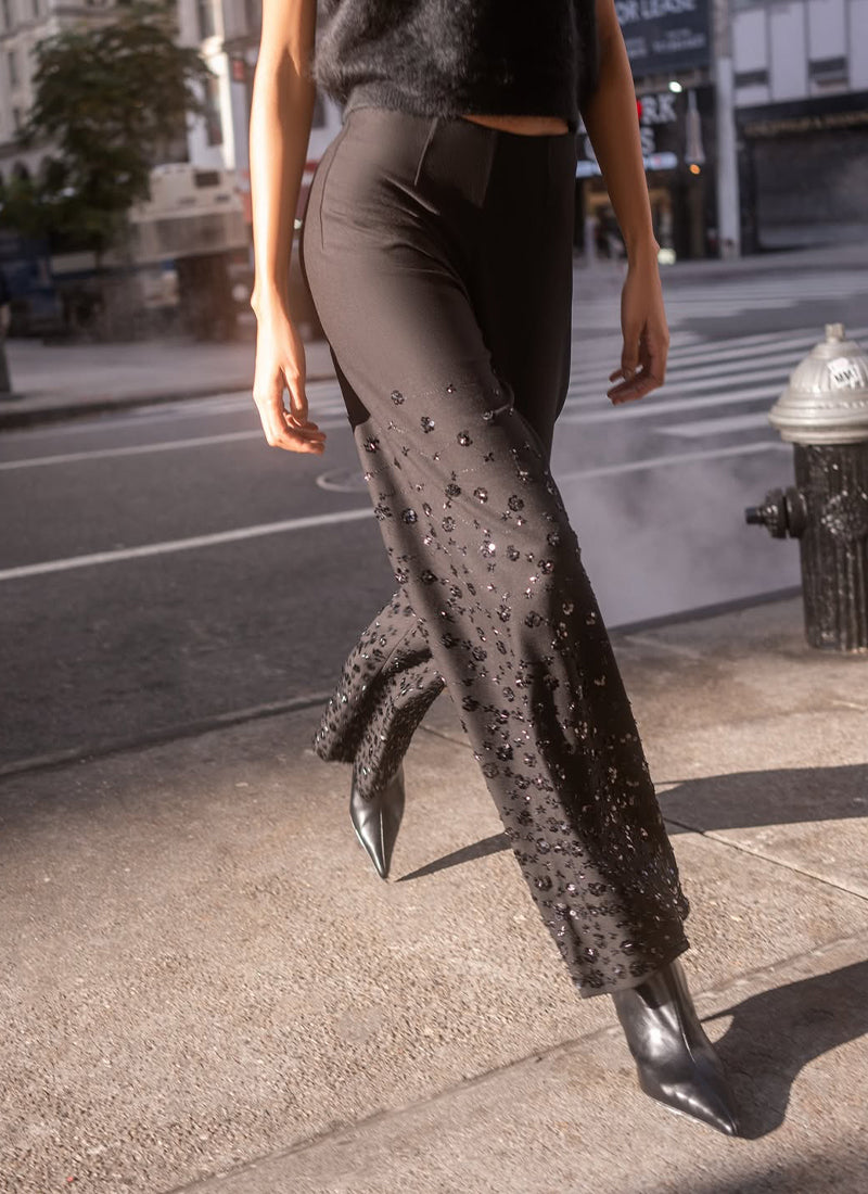 Kimberly Flower Peal Embroidery Pant