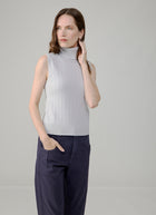 Eleventy Sleeveless Turtleneck Sweater