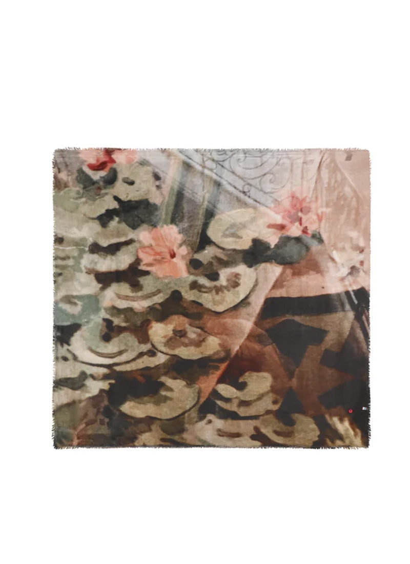 Talking Walls Ela Single Face Les Fleurs Scarf