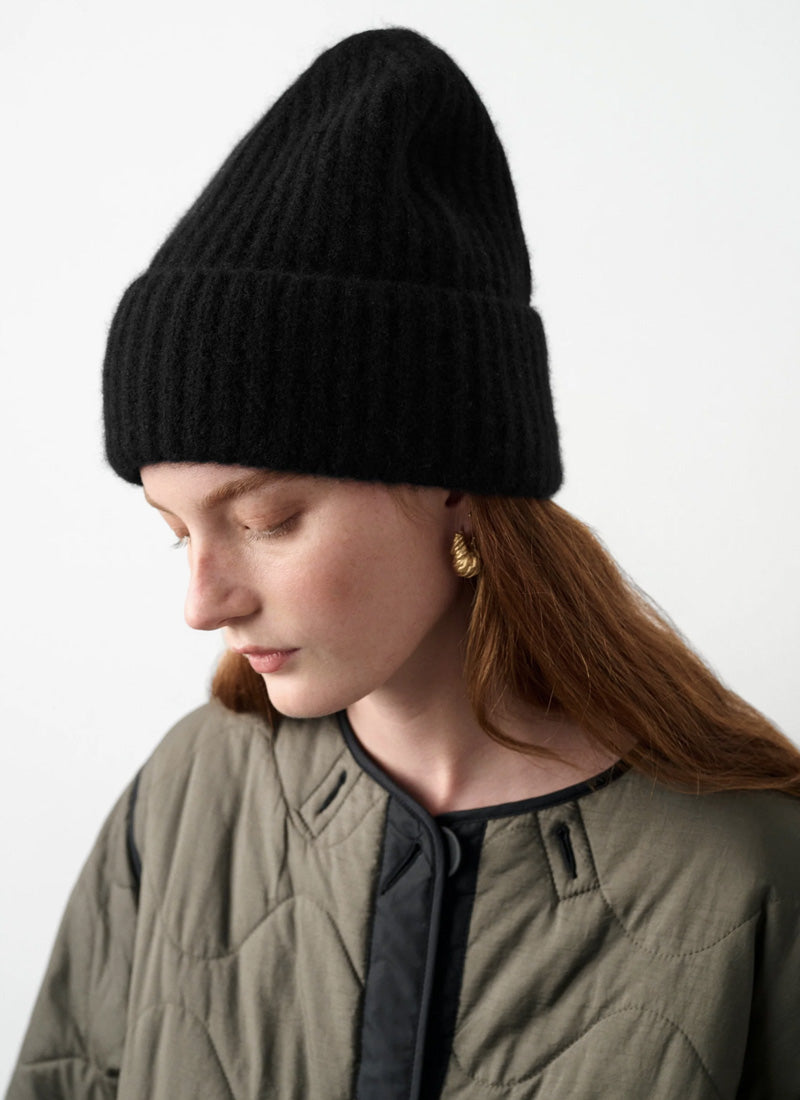 White+Warren Cashmere Luxe Ribbed Beanie