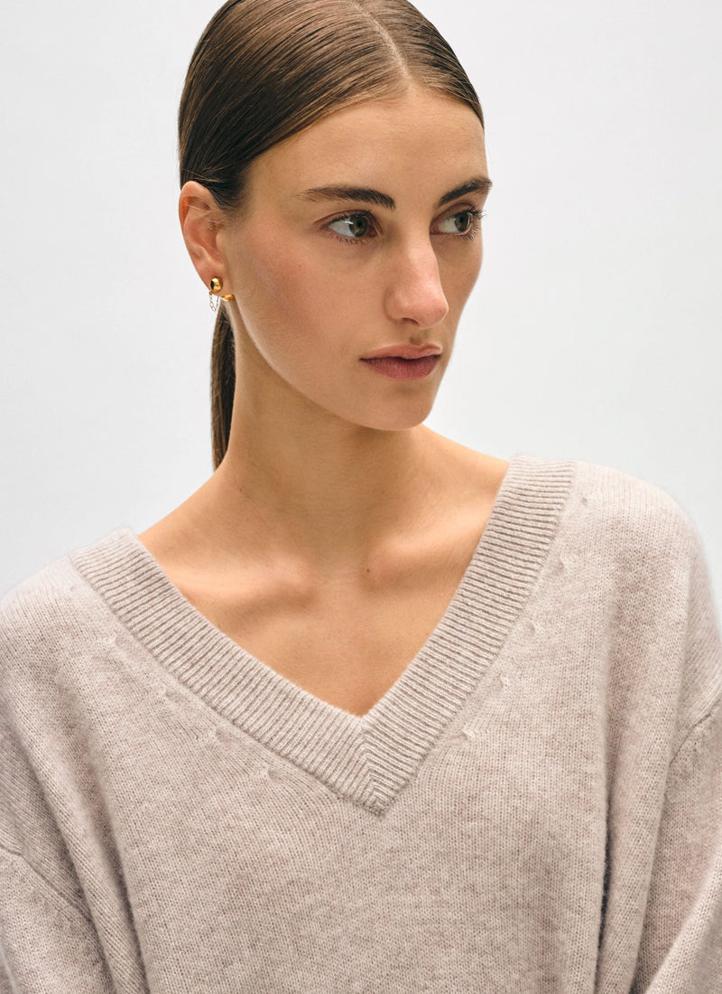 White + Warren Cashmere Side Slit V Neck