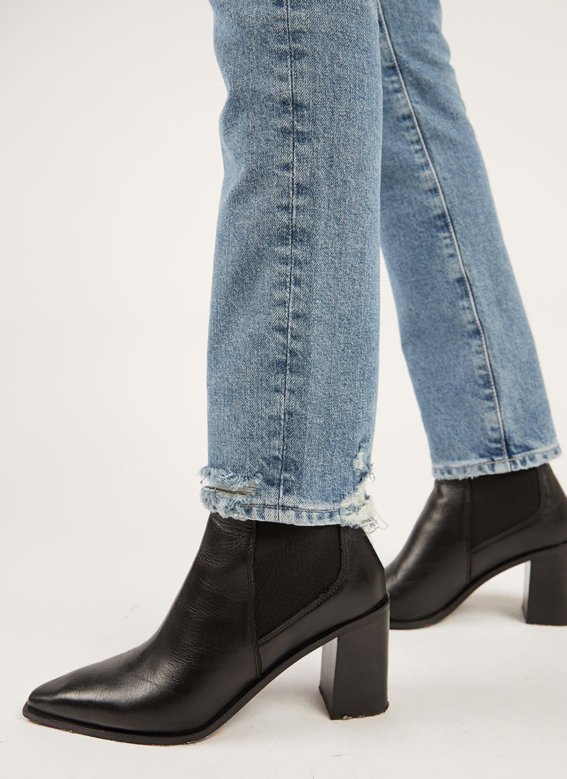 AG Jeans Alexxis Slim Jean