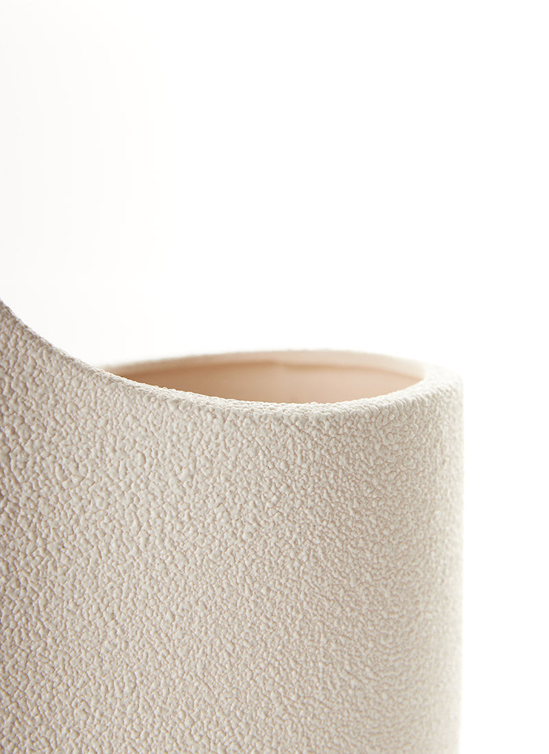 Haute Curature Bertoncello Ceramiche Sculptural Winged Vase, 1970s-1980s
