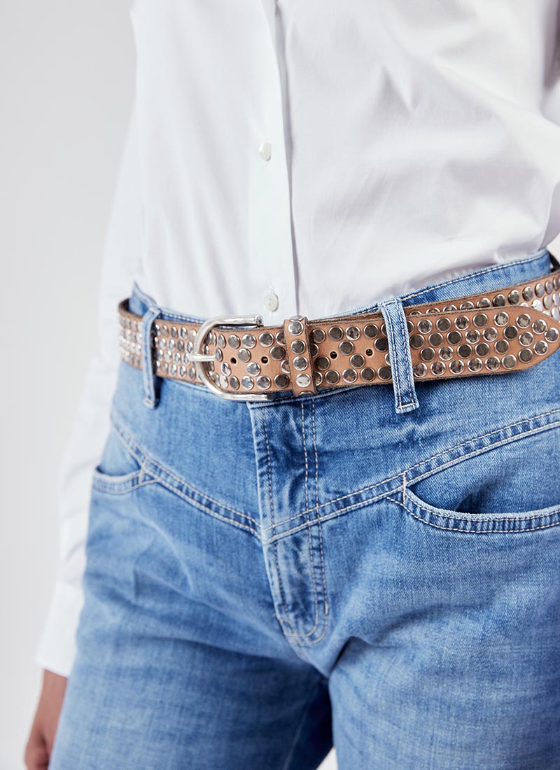 B.Belt Liv Hammered Studded Belt