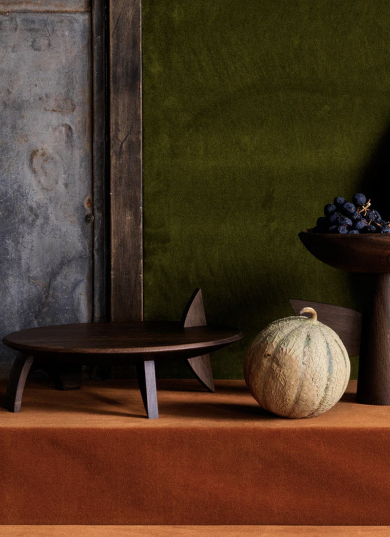 L'Objet Kelly Behun Leaf Flat Platter on Stand