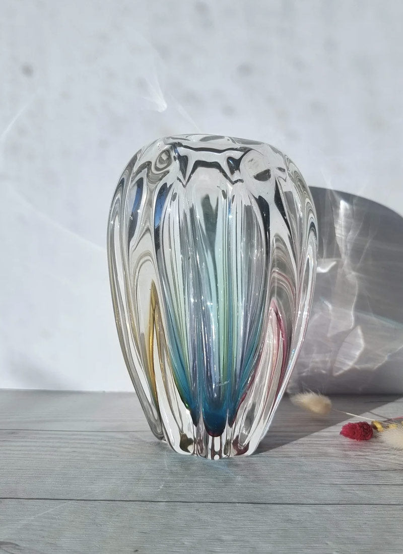 Haute Curature Sanyu Glassworks Narumi Rainbow Sommerso Abstract Cacao Pod Vase, 60s-70s