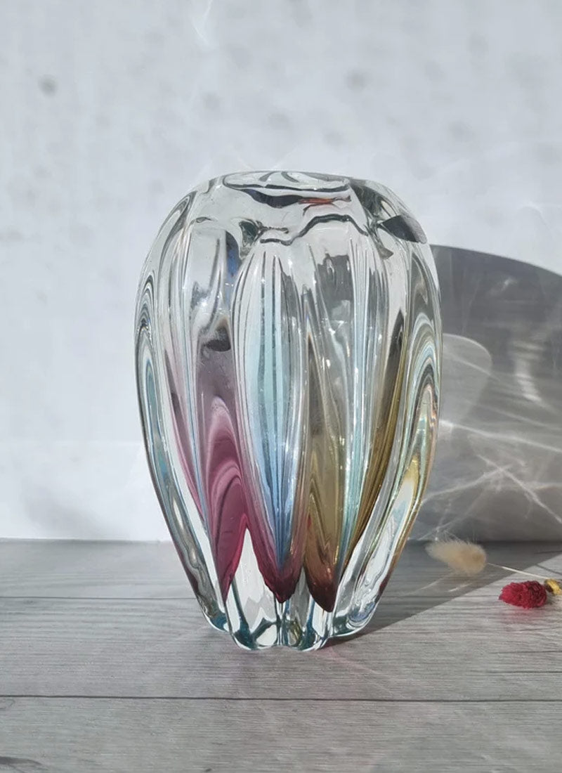 Haute Curature Sanyu Glassworks Narumi Rainbow Sommerso Abstract Cacao Pod Vase, 60s-70s